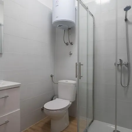 بيت للعطل Lantina With Pool Pridraga