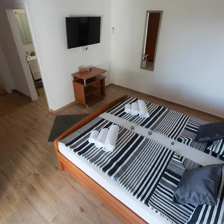 Casa de Férias Lantina With Pool