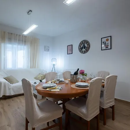 Casa de Férias Lantina With Pool