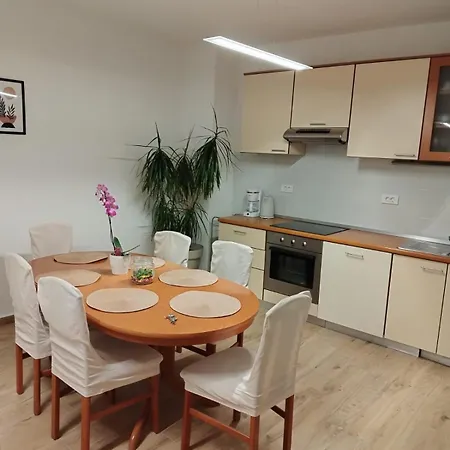 Lantina With Pool Casa de Férias *