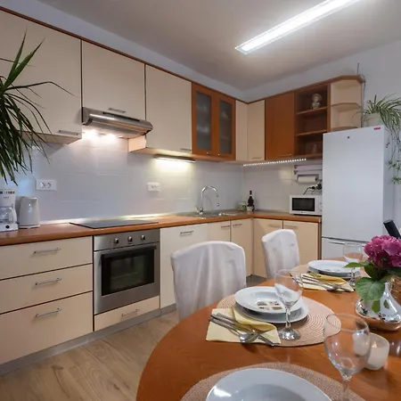 Lantina With Pool Holiday home *